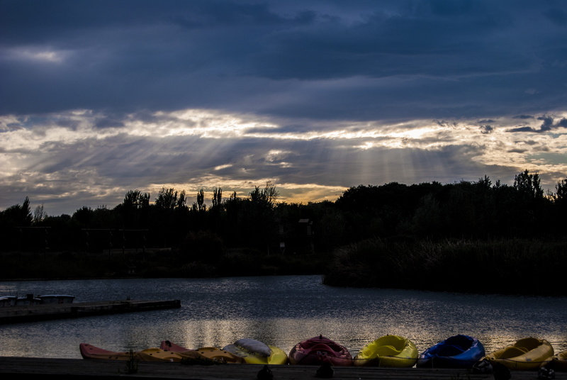 cloud - sky, sunset, beauty in nature, sunlight, outdoors, sky, inflatable, Nature, saragossa, Reflection, plant, park, mode of transportation, water park