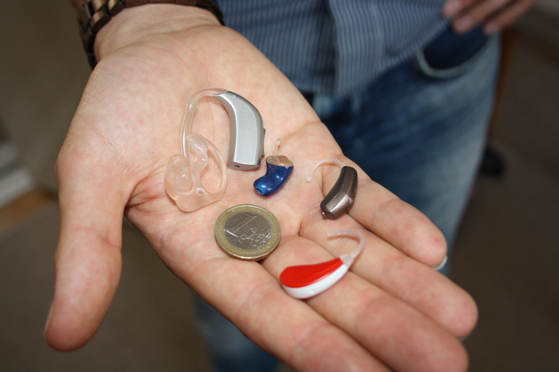 business, aids, women, Euro, savings, Audio, 4K, close-up, healthcare and medicine, adult, currency, Small, hearing aid acoustics, coin, men, body part