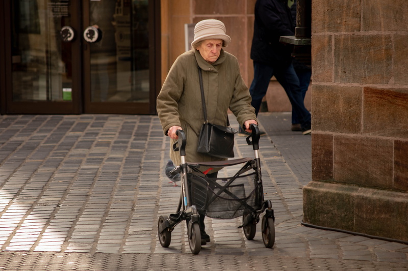 wheelchair, bless you, transportation, senior adult, old age, 5K, board, adult, architecture, medical equipment, real people, warm clothing, walking, one person