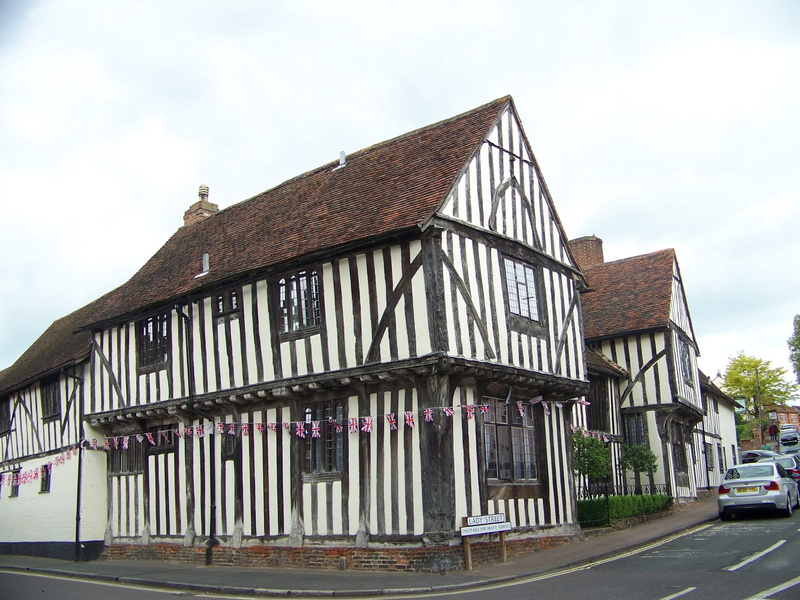 tudor, 2K, construction, house, exterior, day, motor vehicle, wooden, historical, traditional, nature, ancient, village, car, old, plant, building exterior