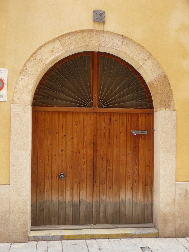 house, wood - material, doorway, wall, 2K, built structure, panels, security, closed, entrance, day, spain, brown, arch, door, decorative, special, bricks