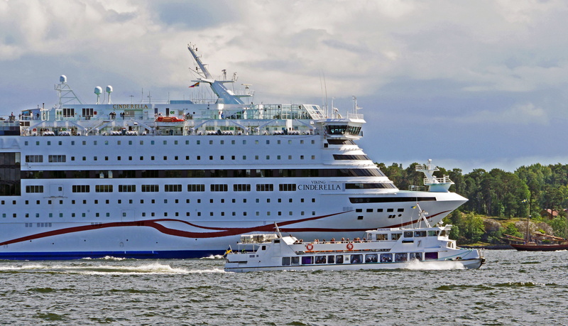 ferry service, beach, 4K, archipelago, yacht, luxury, cruise ship, near, the middle of sweden, nautical vessel, construction industry, overtaking, sweden