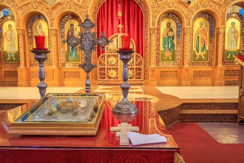 2K, USA, Il, the Church of Saints Vladimir and Olga, cross, religion, Chicago, the Ukrainian Catholic parish, the iconostasis