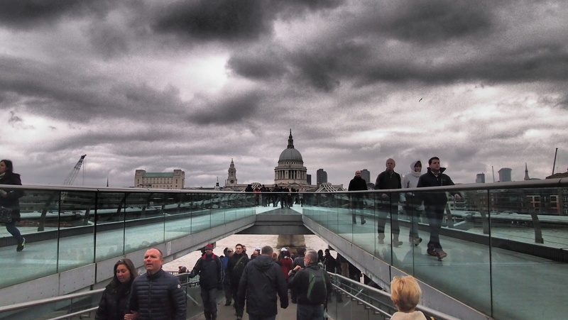 london, connection, england, urban Scene, travel, large group of people, 4K, crowd, nature, group of people, real people, st pauls, travel destinations