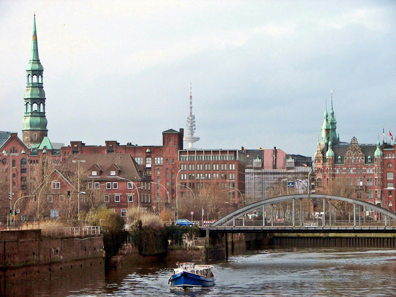 architecture, arch bridge, red clinker brick, city, travel destinations, mode of transportation, nautical vessel, hamburgensien, river, overseas bridge