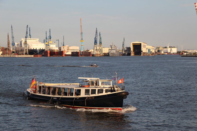 business, shipping, no people, transportation, 5K, mode of transportation, hamburg, ship, hamburg port, crane, freight transportation, sea, building exterior