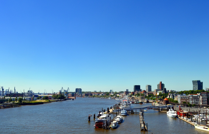 port of hamburg, landungsbrücken, 5K, dock, surrounded, body, gantry cranes, hamburg port, Port, Hamburg, office building exterior, sea, Elbe, daytime