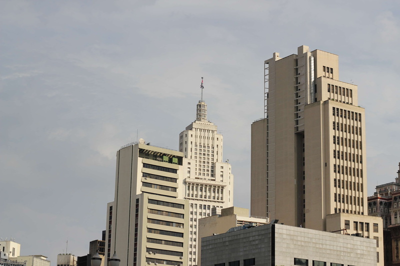 centro, center, edifice, street, tall - high, travel, office building exterior, sao paulo, building, outdoors, travel destinations, skyscraper, predio