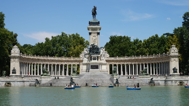 sky, nature, water, plant, tree, human representation, statue, nautical vessel, architectural column, architecture, 5K, Retiro Park, history, transportation