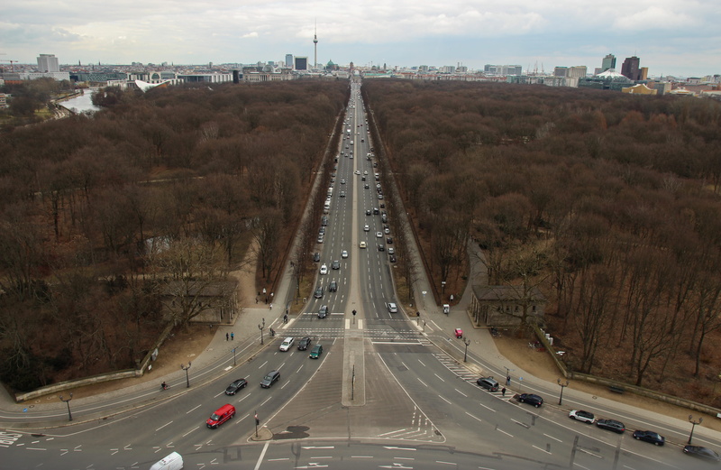 scenery, landscape, highway, connection, architecture, car, tarmac, vehicles, high angle view, land vehicle, mode of transportation, human, berlin, automobile