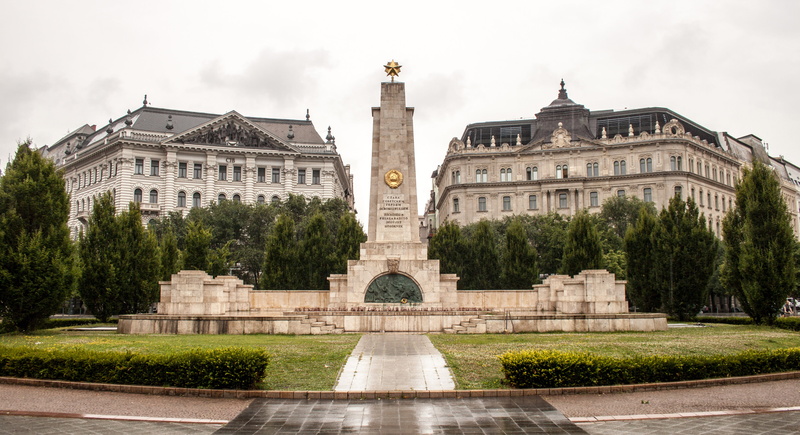 Budapest, tree, sky, architecture, building, outdoors, memorial, plant, photos, palace, travel destinations, famous Place, europe, tourism, city, no people