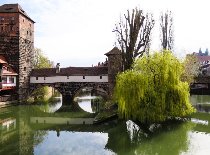 reflection, famous Place, nuremberg, canal, pasture, architecture, building, bridge, arch bridge, built structure, no people, hangmans bridge, footbridge