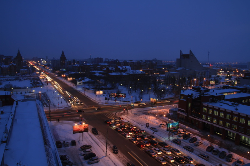 architecture, cityscape, city, Winter, transportation, outdoors, built structure, sky, Siberia, western siberia, motor vehicle, car, 2K, Cold, illuminated