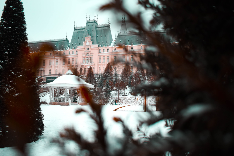 religion, landscape, selective focus, frosty, architecture, 4K, gazebo, light, daylight, place of worship, frozen, snow, concrete, cold, plant, wood, trees
