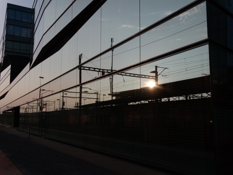 architecture, clouds, train, railroad track, glazing, 5K, track, mirroring, mode of transportation, train - vehicle, rail transportation, built structure