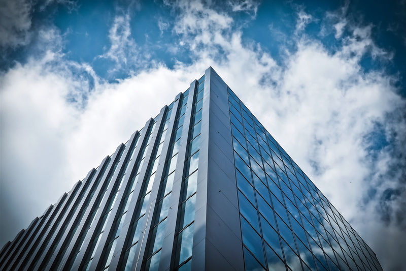 glazing, structure, cloud - sky, blue, modern, building exterior, low, hotel, architecture, low angle shot, office, 4K, high, building, facade, rise, nature