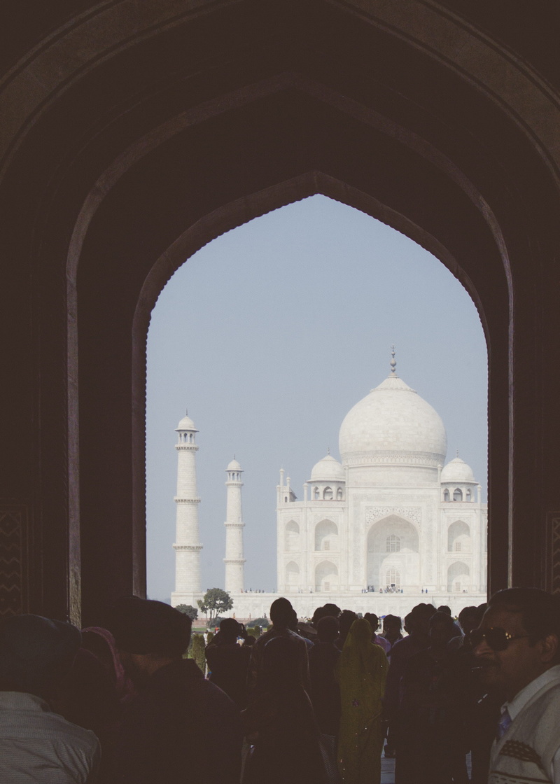 building exterior, dome, taj, arch, sky, day, crowd, travel, dubai, taj mahal, ancient, landmark, history, tower, group of people, mahal, clear sky, tourism