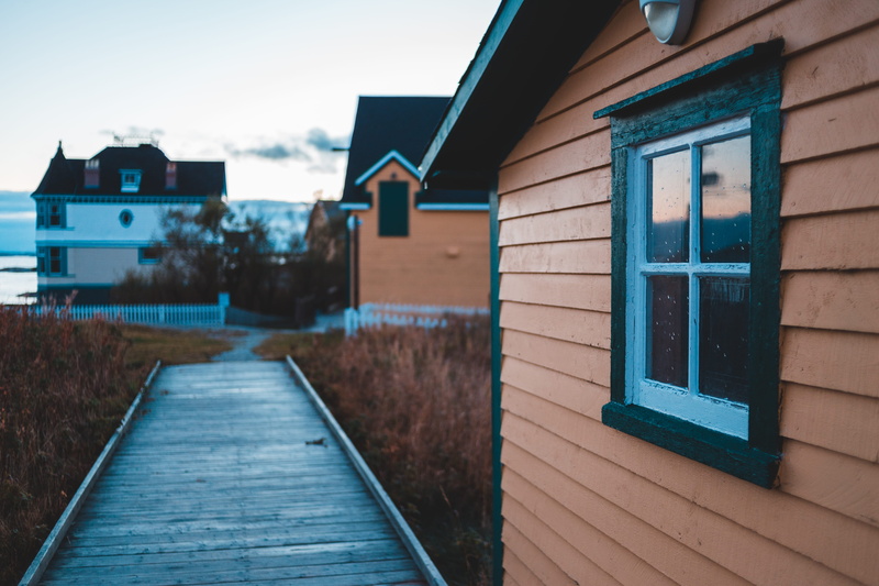 villa, wood - material, brick, focus on foreground, wood, house, row house, newtown, residential, nature, 5K, boardwalk, canada, footpath, new-wes-valley