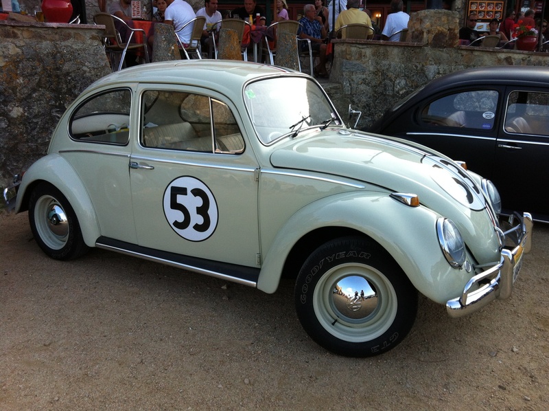 incidental people, city, street, vintage car, stationary, 2K, architecture, herbie, transportation, day, outdoors, mode of transportation, beetle, motor vehicle