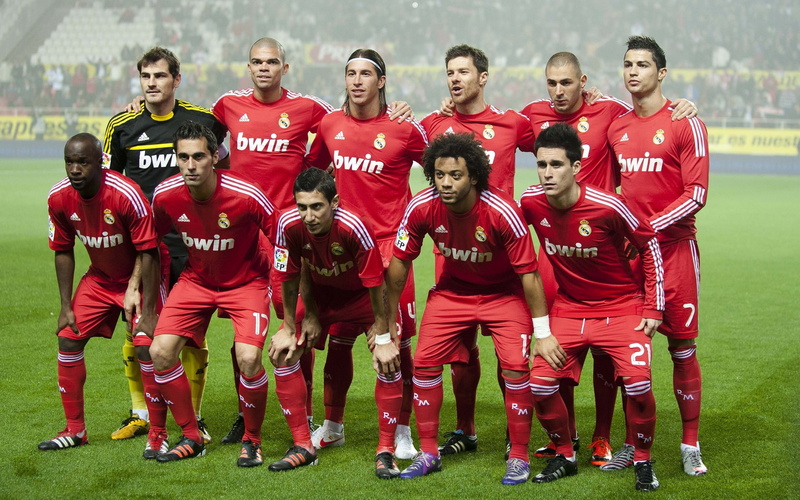 uniform, teenager, Cristiano Ronaldo, arm around, winning, outdoors, people, success, portrait, grass, playing, adolescence, soccer, sport, football, cooperation