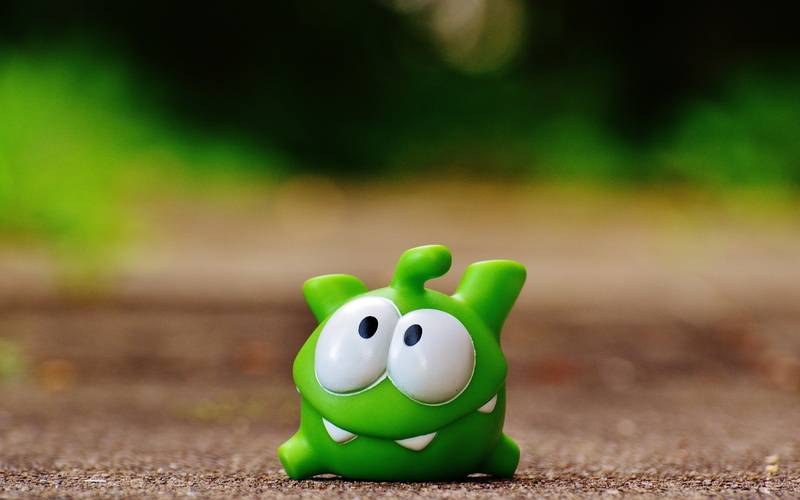 no people, coin bank, mobile game, 5K, animal representation, emotion, savings, happiness, cut the rope, animal, animal themes, mammal, funny, land, smiling