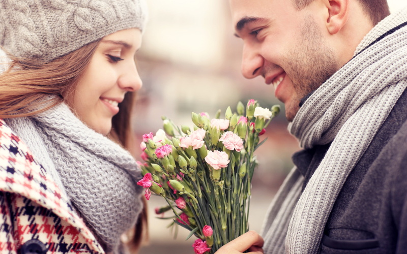 gray, flirting, flower, women, happiness, holding, beautiful woman, adult, warm clothing, white, scarves, two, couple, flower arrangement, hold, flowers