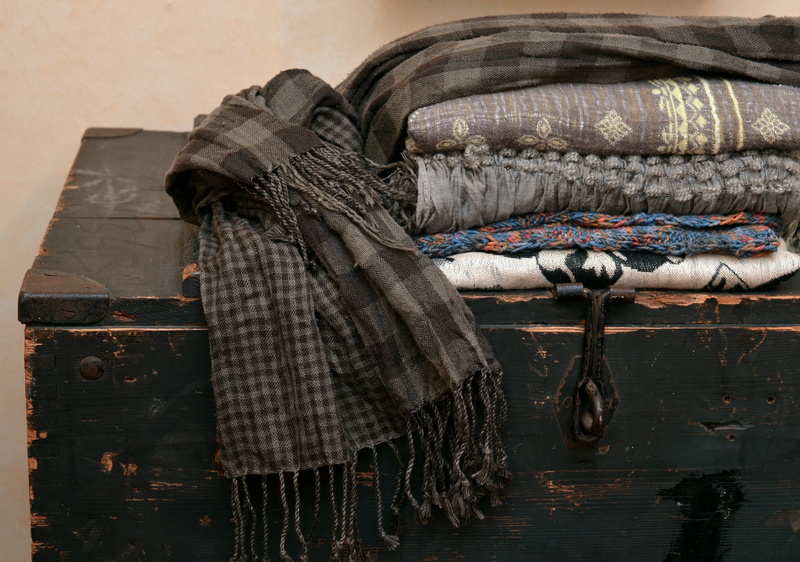 sculpture, clothing, day, wood - material, sack, no people, creativity, nature, brown, human representation, fabric, representation, pattern, old, textiles