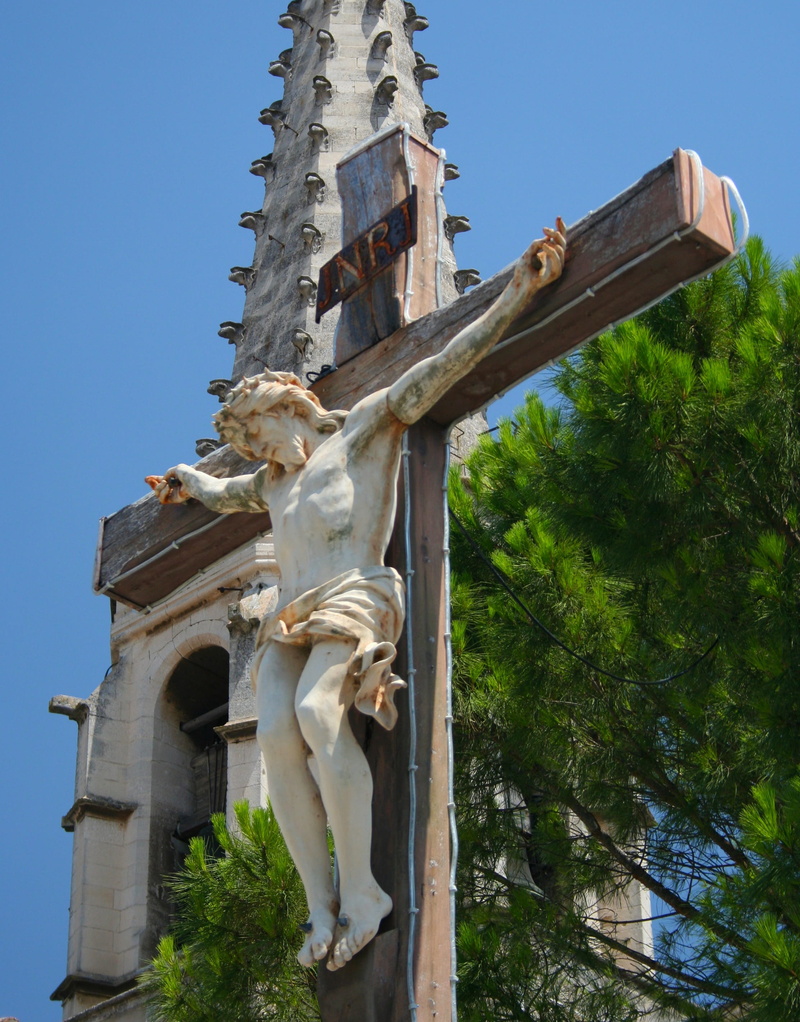 no people, like, day, plant, representation, tree, sky, human representation, attraction, church, 2K, building, france, low angle view, crucifixion, built structure