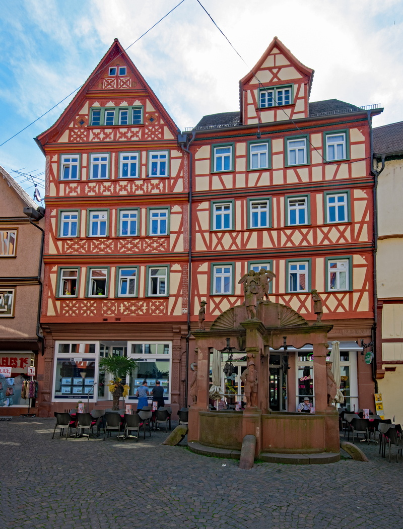 city, incidental people, cloud - sky, sky, tauber, baden württemberg, day, street, truss, 5K, row house, germany, nature, residential district, main, fachwerkhaus