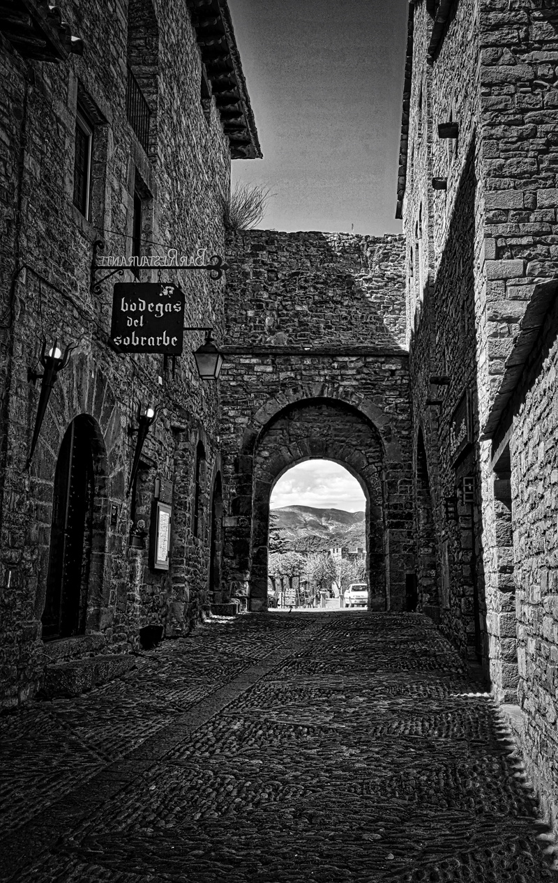 outdoors, stones, pebbles, arch, no people, the way forward, street, sky, wall - building feature, cobblestone, travel destinations, texture, 4K, surface