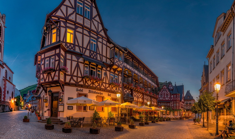 streets, home, the bushes, umbrellas, Bacharach, 2K, tables, chairs, the evening, trees, Germany, lights