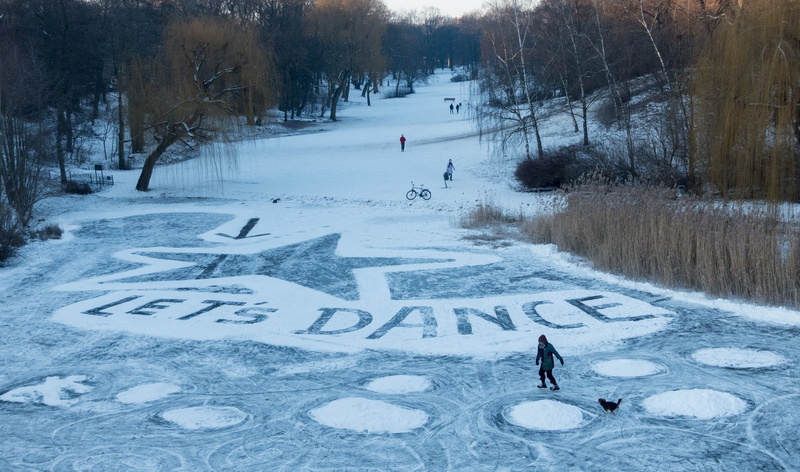 people, winter, white, 1080P, dancing, Berlin, snow, trees, ice, Germany