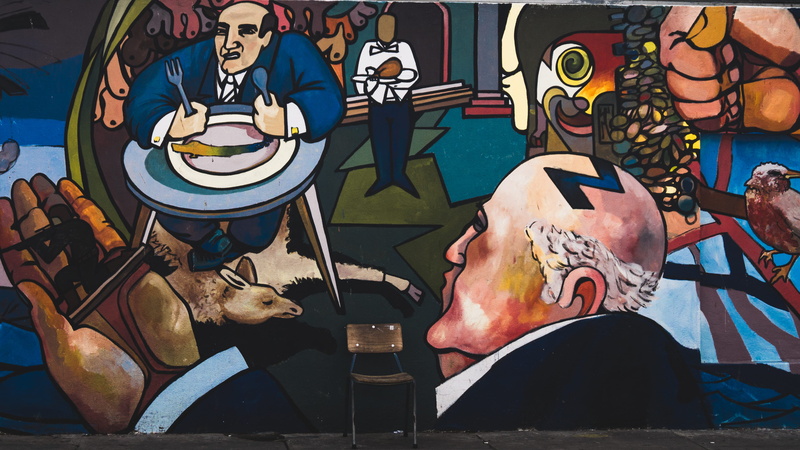 food and drink, creativity, chicken, arteurbano, mural, chile, multi colored, valpo, refreshment, day, real people, human, valparaiso, male likeness, human representation