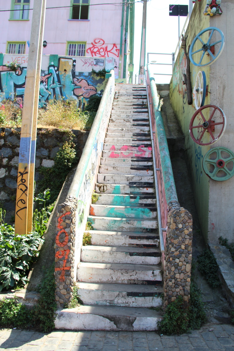 text, art and craft, the way forward, entrance, built structure, dirty buildings, dirty district, direction, no people, wall - building feature, urban art