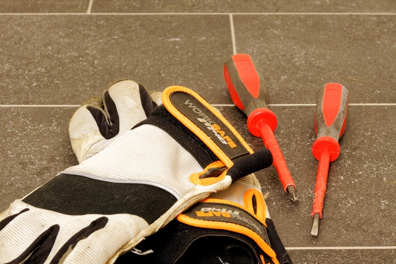 hand tool, workers, close-up, work, choice, pair, protective gloves, large group of objects, outdoors, 2K, nature, sports equipment, work tool, sport