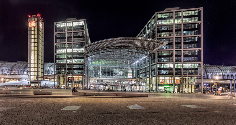 city, transportation, built structure, central station, lantern, building, outdoors, sky, lamp, glass, skyscraper, modern, light, building exterior, berlin