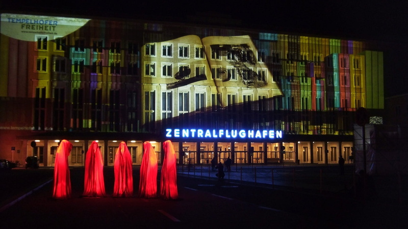 airport, variation, berlin, built structure, close-up, Tempelhof, shelf, in a row, text, indoors, Airport, day, architecture, illuminated, tempelhof, Berlin