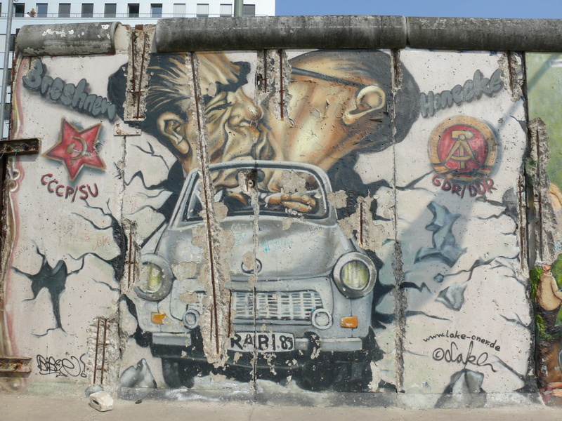 art and craft, 2K, transportation, Graffiti, creativity, architecture, deterioration, concrete, war, mode of transportation, wall - building feature, Berlin Wall