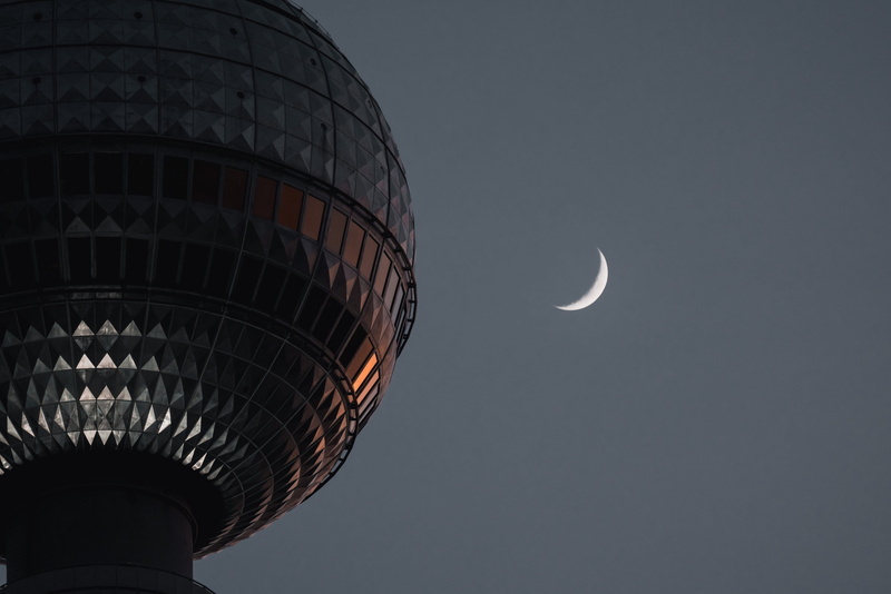 cityscape, texture, germany, moon, sphere, illuminated, space, beauty in nature, architecture, astronomy, magical, europe, low angle view, eclipse, planetary moon