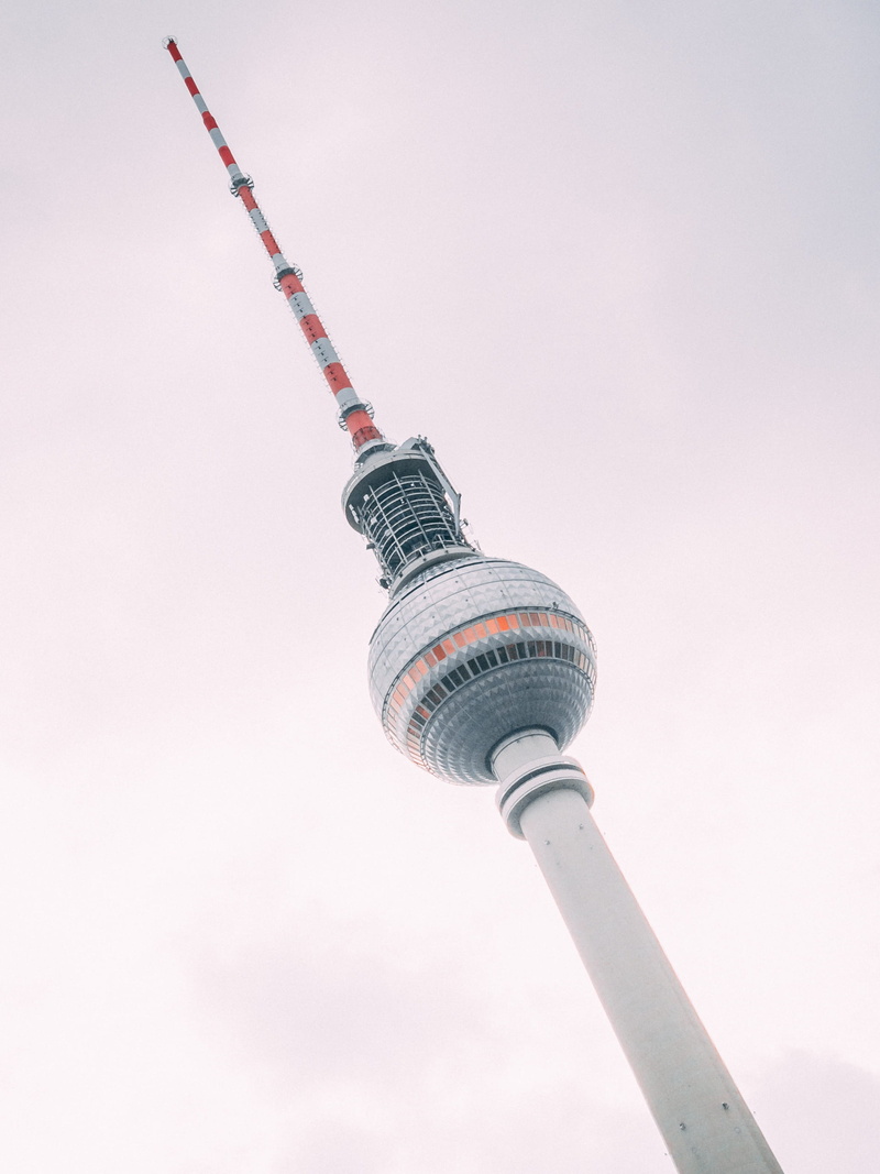 tower, connection, built structure, building exterior, tourism, germany, tall - high, architecture, travel, outdoors, fernsehturm, sphere, skyscraper, iphone