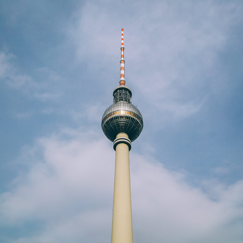 building exterior, built structure, tower, Fernsehturm Berlin, travel destinations, architecture, high, berlin, outdoors, wireless, technology, red, tall - high
