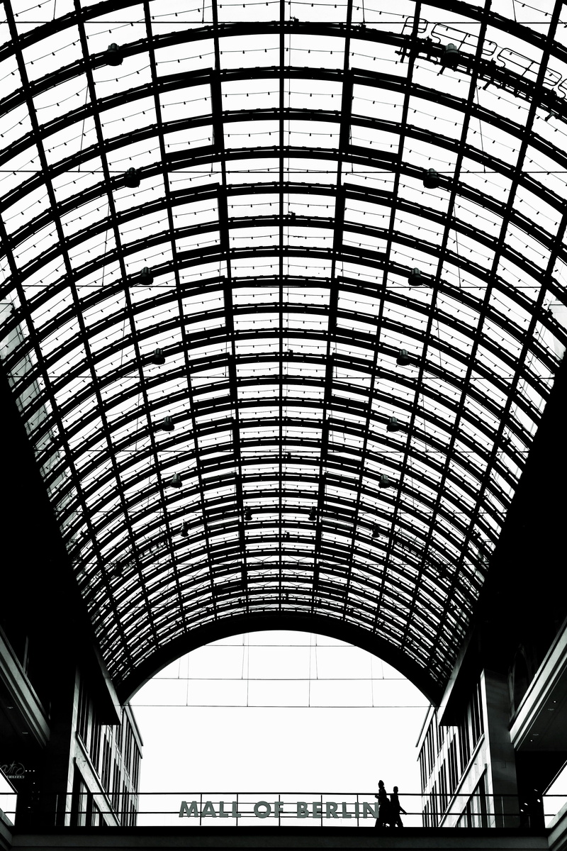 ceiling, modern, mall of berlin, arched, railroad station, 5K, bandw, minimal, transportation, public transportation, building, street photography, travel
