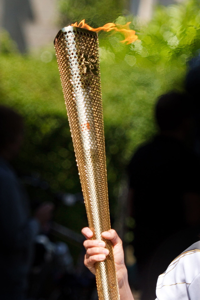 person, sports, relay, people, 1080P, adult, colored, hand, brass, flame, fire, gold, olympic torch, human hand, real people, nature, close-up, unrecognizable person