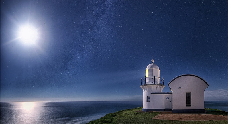 starry night, nature, sea, reflection, landscape, 720P, moonlight, space, planet, blue, Moon, lighthouse