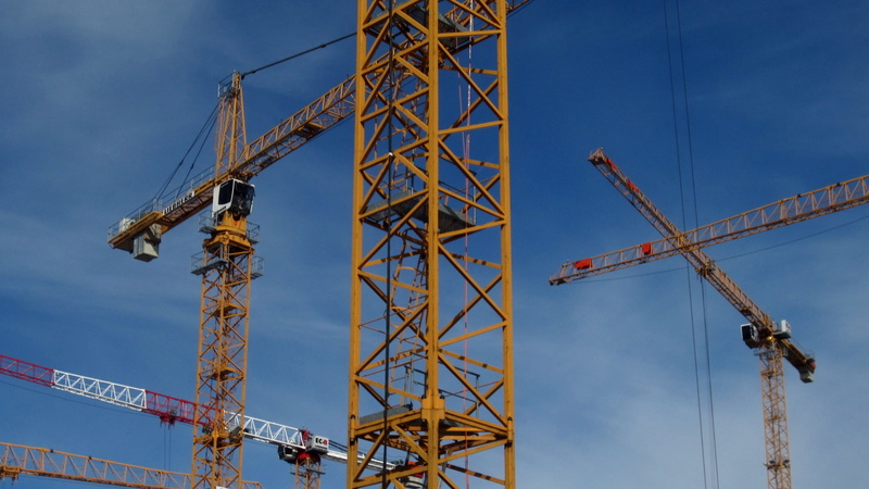 day, machinery, outdoors, tall - high, blue, constructionsite, construction machinery, equipment, business, cloud - sky, development, 1080P, no people