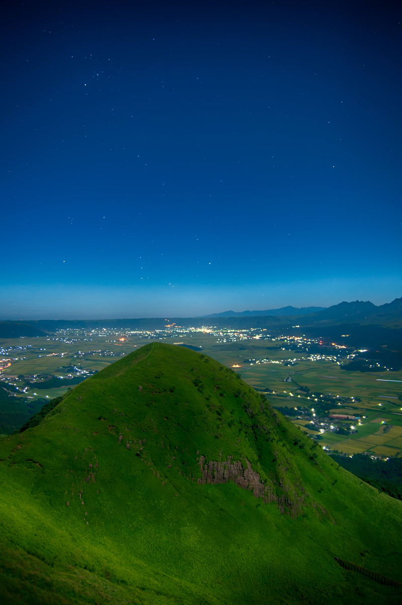 nature, night view, natural, beauty in nature, scenics, non-urban scene, astronomy, no people, environment, green Color, star - space, field, land, kumamoto