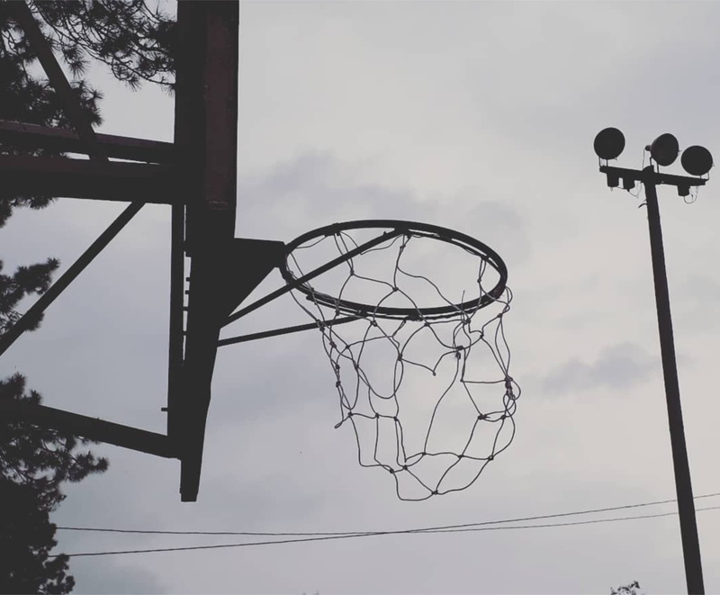 street, rim, street light, plant, basketball, outdoors, rain, tree, forest, brazil, state of minas gerais, sky, day, net - sports equipment, lighting equipment