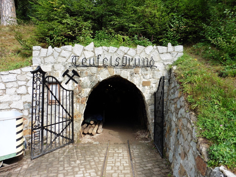 footpath, open pit mining, mining, old, arch, plant, architecture, entrance, outdoors, text, tunnel, 4K, day, tree, expression, direction, mine, nature