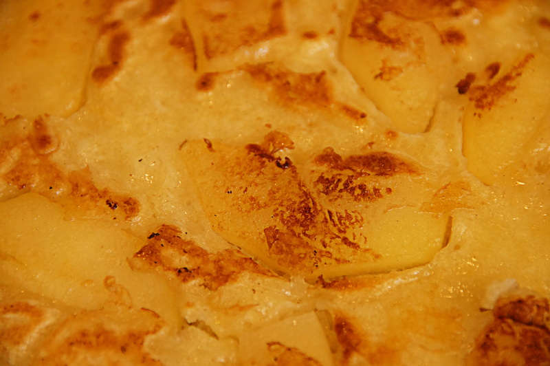 enjoy, serving size, dessert, Cake, apple pancakes, full frame, temptation, hunger, textured, yellow, Baked, eat, food, delicious, cook, dough, egg, 4K