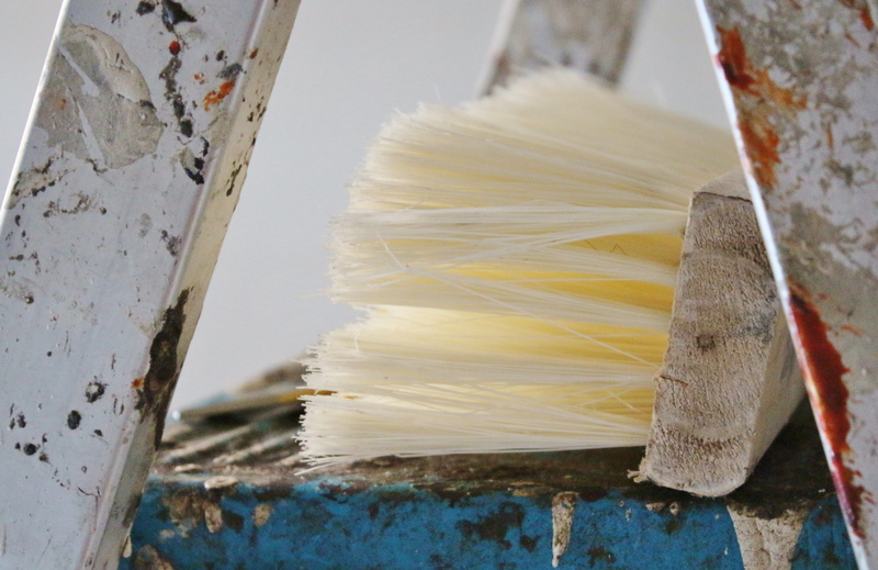 selective focus, brown, white color, still life, outdoors, wood - material, beach, yellow, house purchase, Broom, pull together, wall - building feature